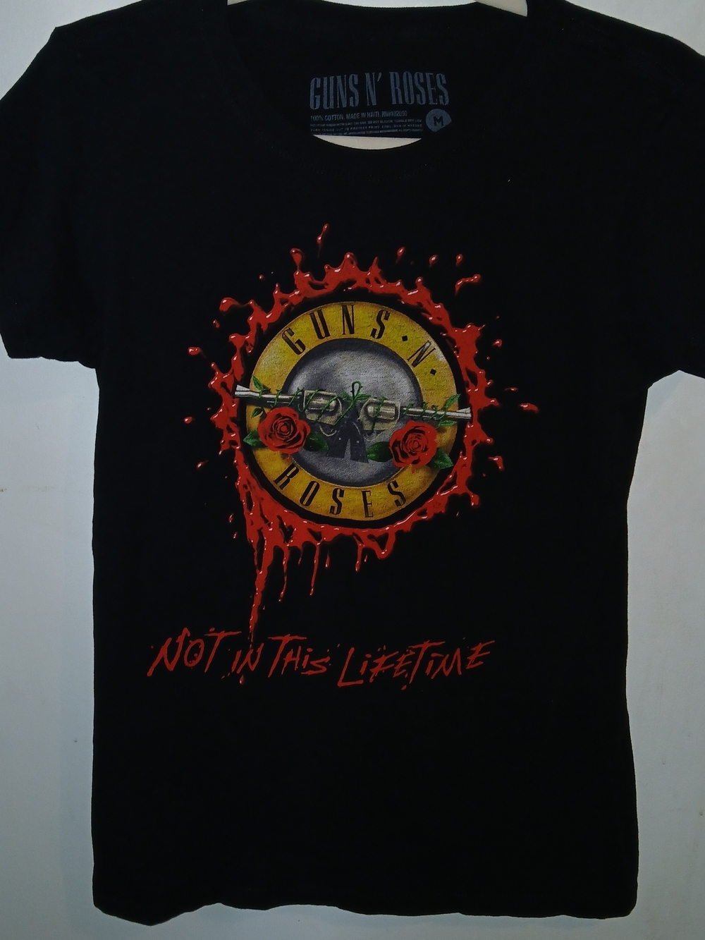 Women's Black Sz Med 2017 Guns N Roses World Tour Short Sleeve